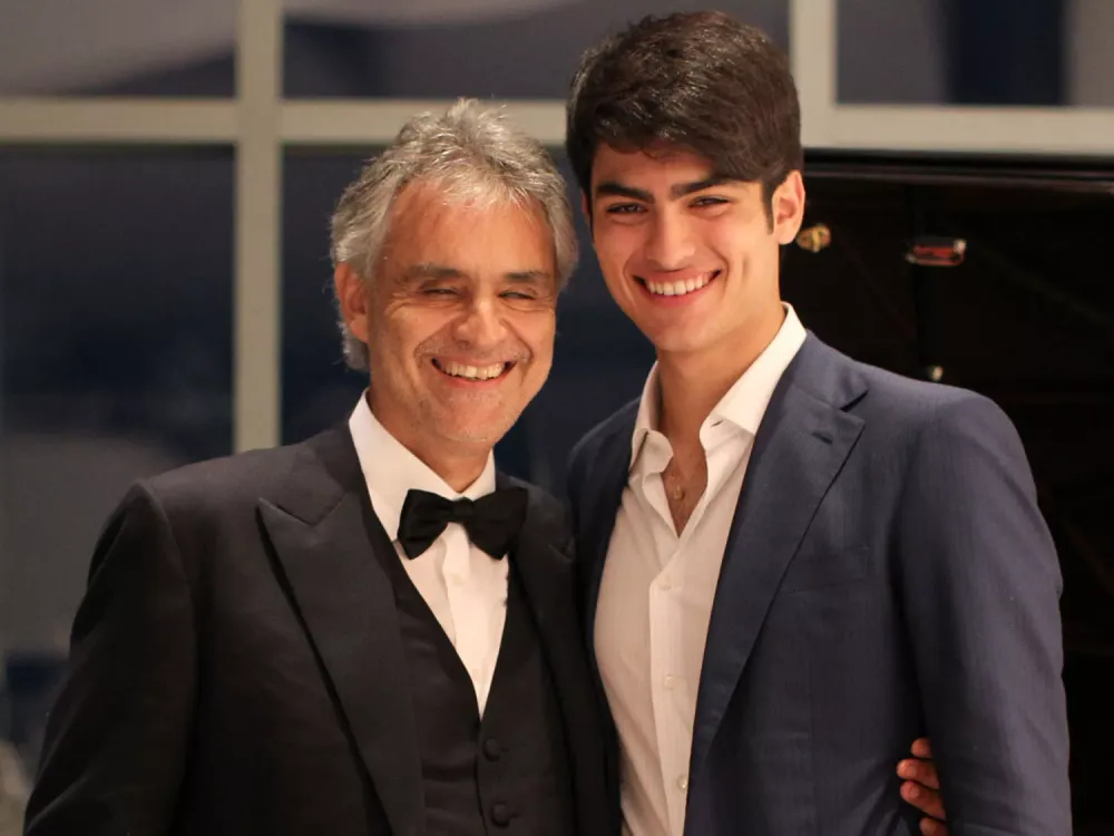 La musique de Andrea Bocelli a fait partie de la méthode de survie d’Adar (ex-hotage des criminels du Hamas).