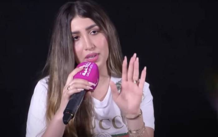 Une chanteuse marocaine arrêtée au Koweit après avoir collaboré avec un artiste israélien.