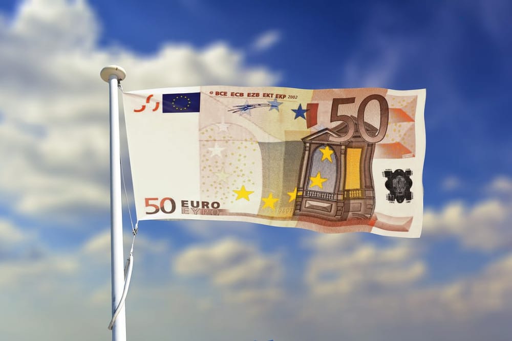 Désintox IsraelValley. €1 = 3,86 Shekel. Intox? « Israël a la monnaie la plus forte au monde. »