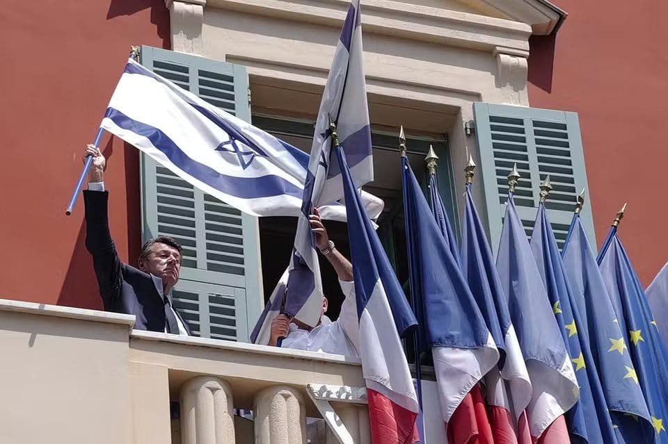 Revue de presse sur la reconnaissance de la Palestine. Un tsunami de critiques en Israël, alors que les Palestiniens applaudissent l’initiative.