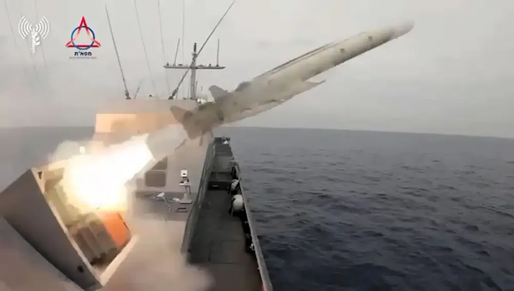 La marine israélienne effectue un tir d’essai opérationnel du nouveau missile « Gabriel  5 »
