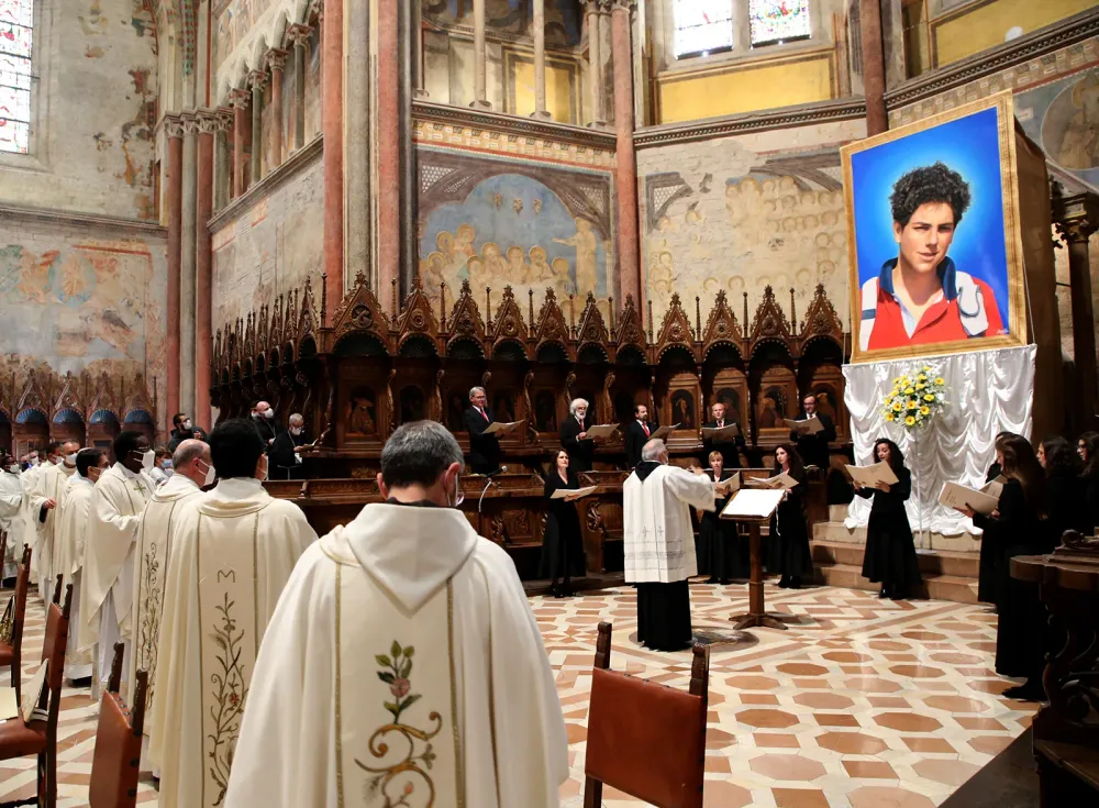 Vatican : Canonisation en vue pour le « Geek de Dieu ».