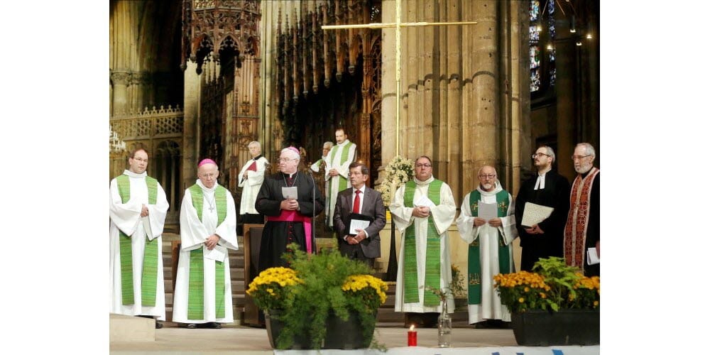 Les religions issues du christianisme.