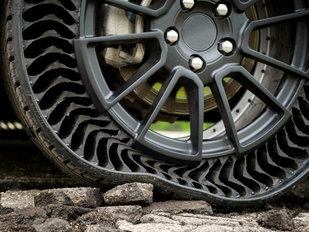 Le pneu increvable de Michelin roulera un jour en Israël. En 2024?