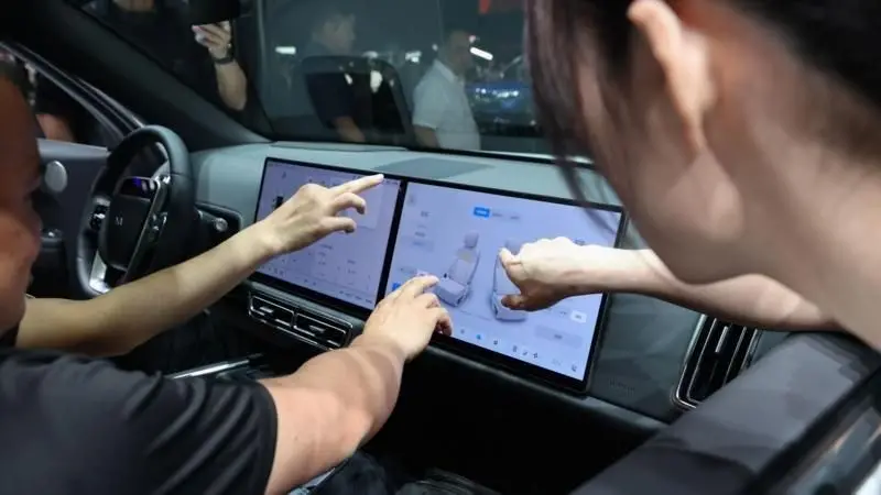 En Israël, personne ne s’en étonne. Elon Musk : « Les constructeurs automobiles chinois sont les plus compétitifs au monde »