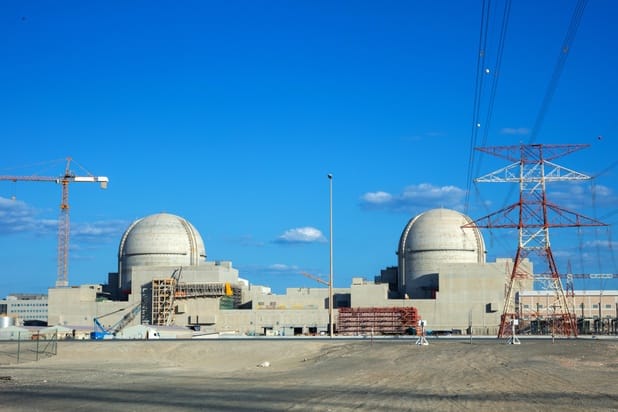Les Emirats arabes unis (EAU), 1er pays arabe à disposer de l’énergie nucléaire.