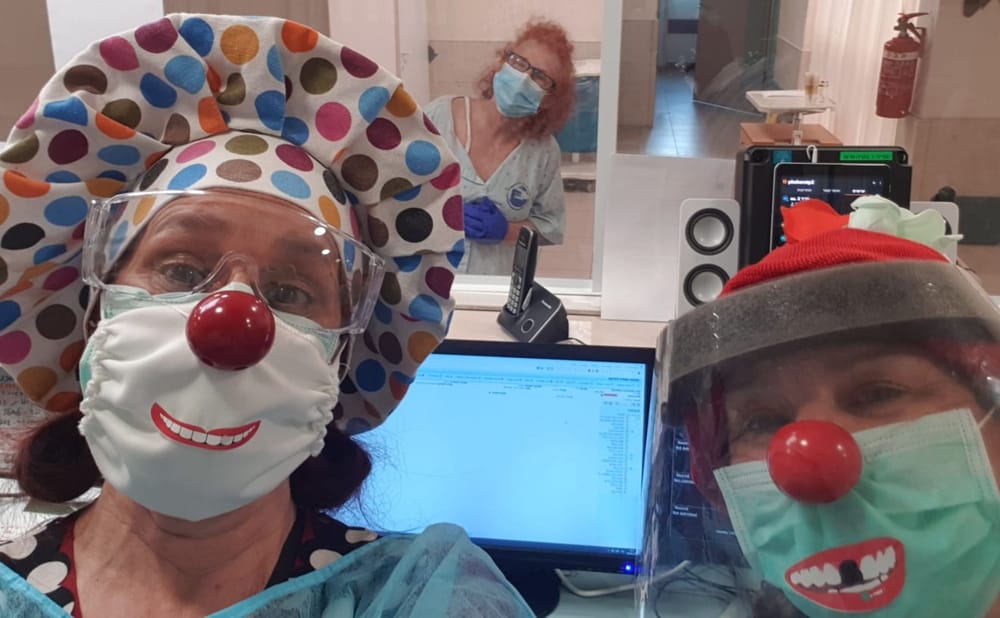 Des clowns anti-Covid 19 dans les hôpitaux en Israël?
