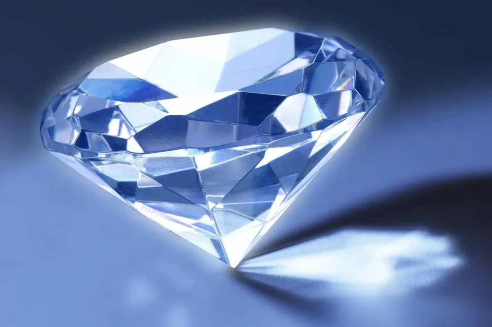 Le rêve de Benny Landa de réussir dans le domaine des diamants synthétiques touche à sa fin.