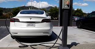 Israël prévoit que 30 % des voitures circulant sur ses routes seront électriques d’ici 2030.