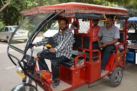 Israël va développer des contrôleurs de moteur Micro EV pour les e-rickshaws en Inde.