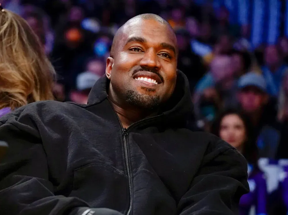 Sincère? Retournement de veste. Le rappeur Kanye West a présenté ses excuses aux juifs.