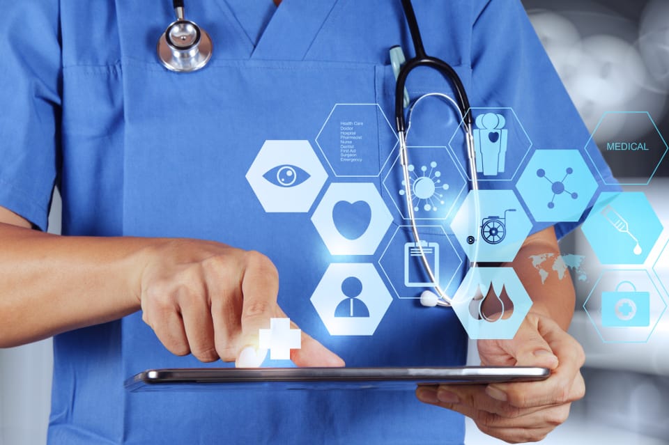 Coopérations médicales entre services hospitaliers israéliens et marocains.