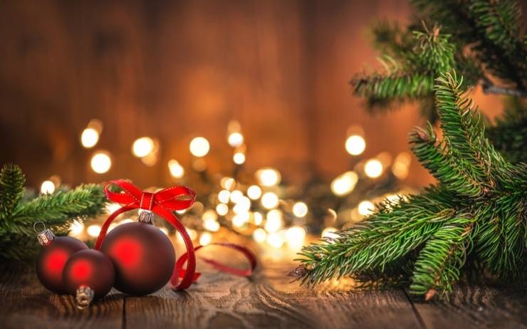 Israël et Covid-19. L’éclairage de l’arbre de Noël à Bethléem. Très peu de visiteurs.