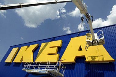 IKEA, très actif en Israël. IKEA, l’une des plus grandes fondations caritatives au monde.