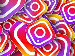 TikTok, YouTube, Facebook et Instagram interdisent Dieudonné.