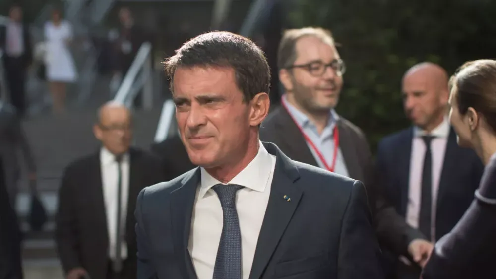 Dieudonné. L’ex-Premier Ministre, Manuel Valls, fait paraître une Tribune remarquable dans le JDD.
