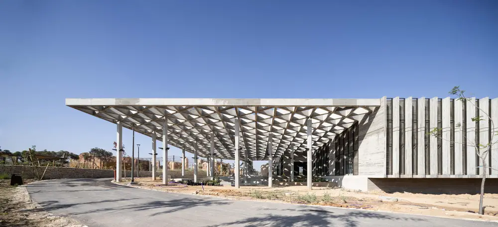 Le MIDBARIUM : un parc animal durable dans la périphérie désertique de Be’er Sheva.