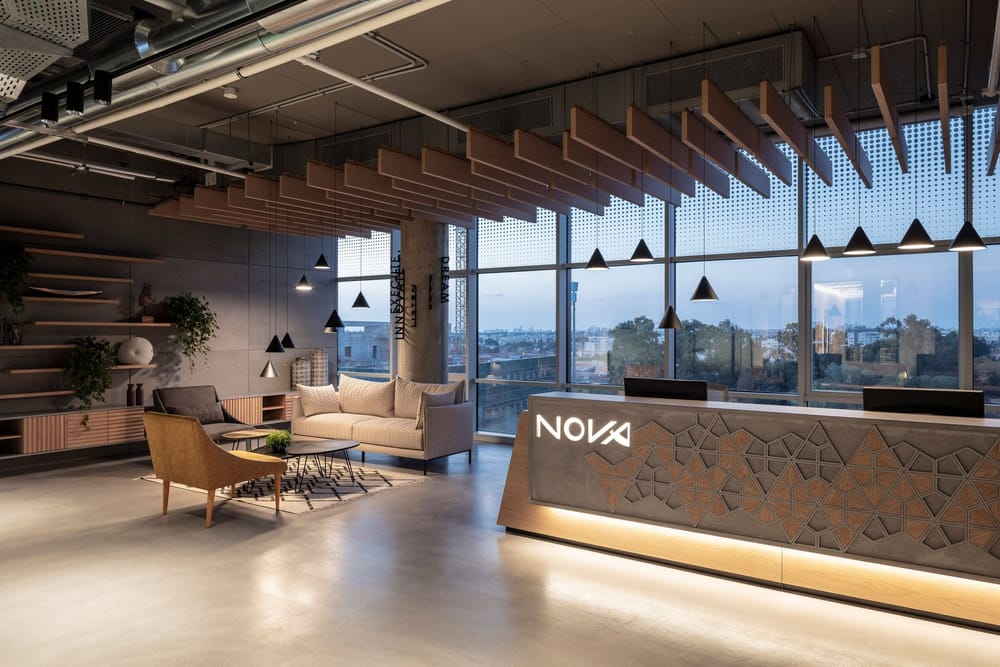 C’est Israël. Nova assure son extension à Taiwan avec une salle blanche et un centre de formation.