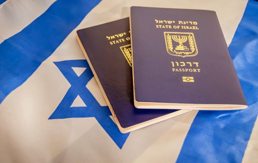 Super star du barreau israélien, Maitre Boaz Ben Tsur, l’avocat de Bibi.