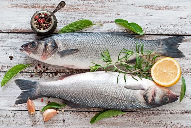 En Israël, annulation des droits de douane sur l’import de poisson frais.