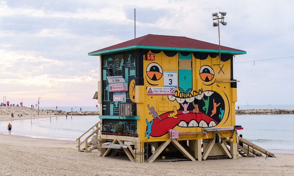 Idée du Jour. Passez vos « Tracances », en Israël. Travail et vacances. Selina Beach Hôtel.