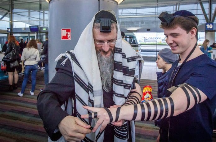 Le recrutement des juifs orthodoxes. Un grand changement pour Tsahal.