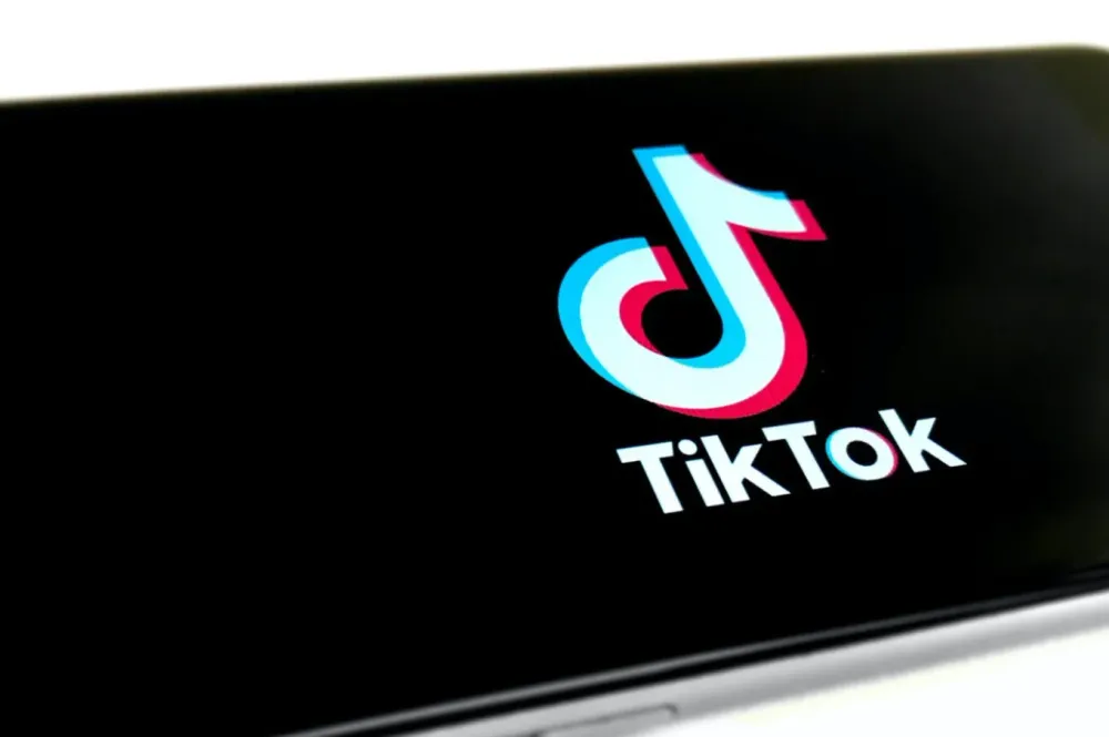 TikTok a annoncé des mesures pour endiguer le raz-de-marée de contenus antisémites.