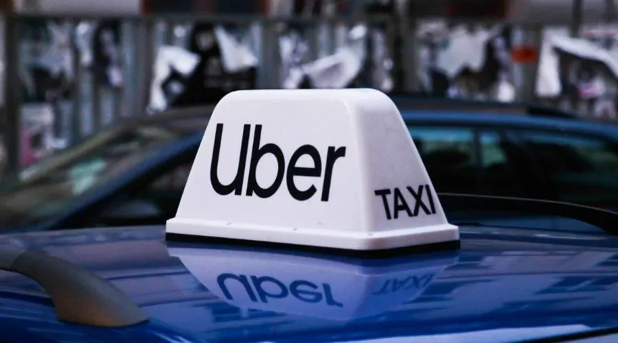 Les employés d’UBER en Israël attendent leur lettre de licenciement.