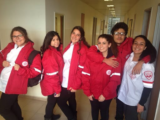 Covid. En Israël, des milliers de bénévoles au chevet des malades.