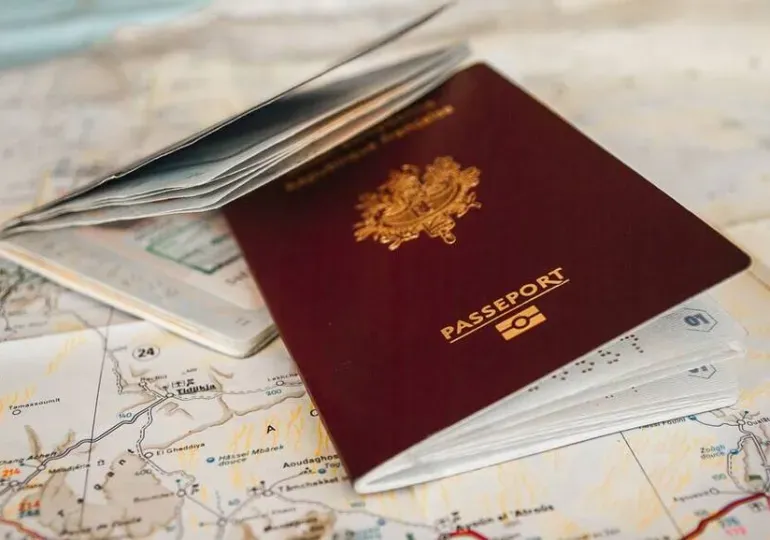 Le classement des passeports les plus puissants du monde en 2024. 18 ème rang pour Israël. Singapour, 1ère place.