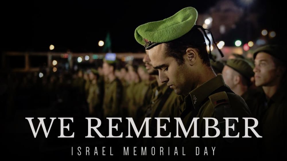 Israël (Tel-Aviv). Une table réservée pour les soldats de Tsahal tués au combat.