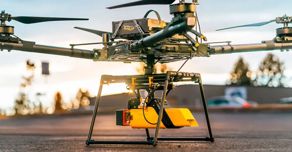 Ventes de drones low-cost. « Auparavant seuls les pays ayant de gros budgets de défense (USA, Israël) pouvaient se permettre d’en posséder ».