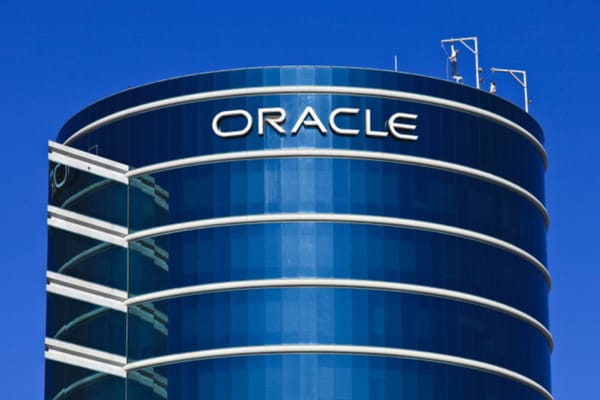RADIO J. Spécial 7 Octobre. Larry Ellison (Oracle). « Israël n’est pas seul ». Un soutien inconditionnel à Israël. La PDG d’Oracle Monde est une israélienne, Safra Catz,