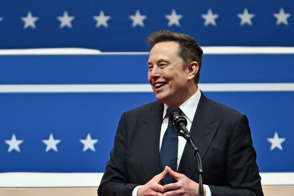 Altercation sur X entre Xavier Niel et Elon Musk, les deux sont amis d’Israël. Lidl : « Les combats de milliardaires ne sont pas autorisés dans nos magasins ».