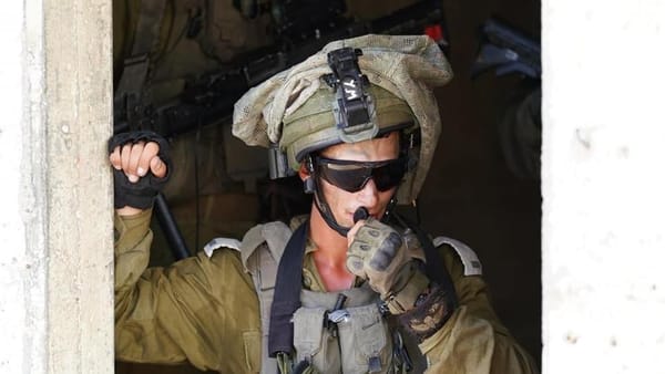 Raids de Tsahal. 80 roquettes sur Israël, qui mobilise des troupes. Gaza, situation explosive. Tayseer Jabari est mort.