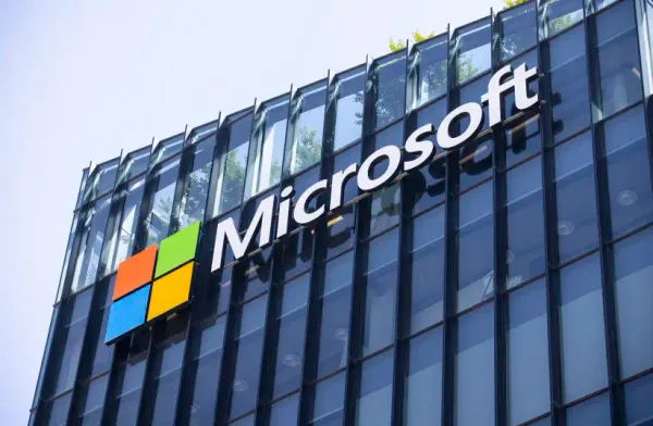 Le PDG d’OpenAI a visité le siège de Microsoft Israël.