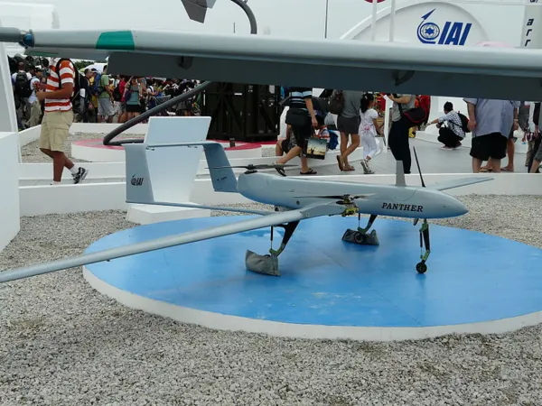 Israeli Aerospace Industries (IAI) en Grèce. Rachat de Intracom Holdings.