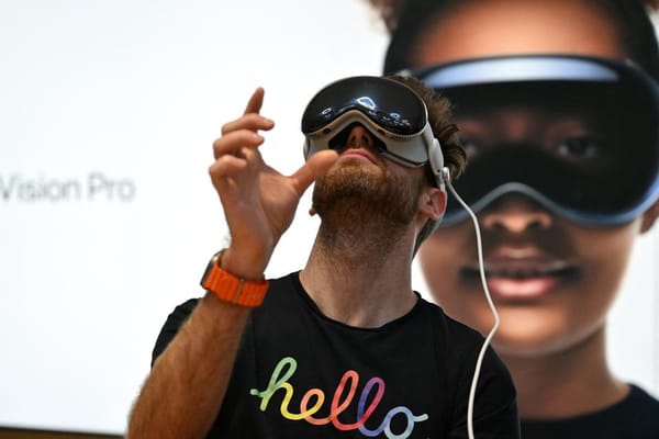 Radio J. L’ingéniosité israélienne, moteur secret du produit le plus avancé d’Apple. Le Vision Pro.