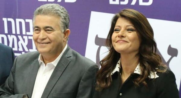 Sur Radio J. Amir Peretz, the « King » de IAI. Un nouveau job dans le hightech militaire et civil.