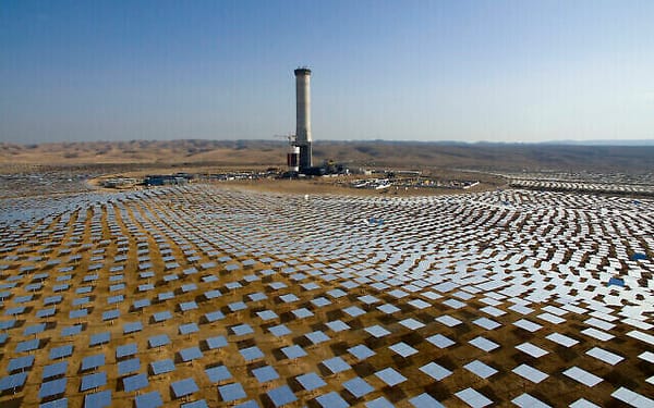 Israël : Énergie et Durabilité, l’IA révolutionne le nettoyage des panneaux solaires et l’optimisation des réseaux énergétiques