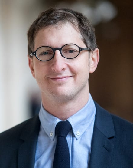 L’Homme du Jour. Ciblé par Rima Hassan, le maire de Paris Centre, Ariel Weil, né en Israël, répond dans Challenges.