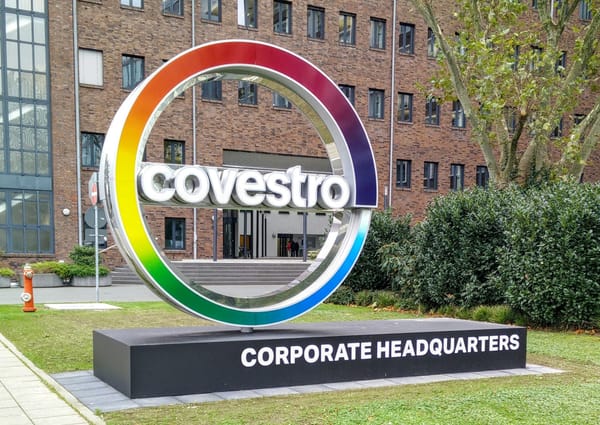 Pour €43 million, l’israélien Stratasys rachète Covestro (Allemagne).