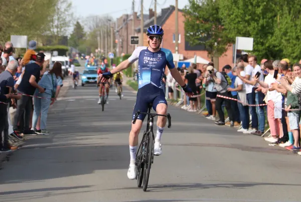 Cyclisme : Un jeune champion anglais promu dans l’équipe senior Israel-Premier Tech.