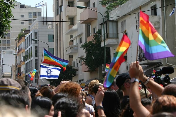 LGBT News. En raison de la guerre la légendaire marche des fiertés annulée à Tel-Aviv.
