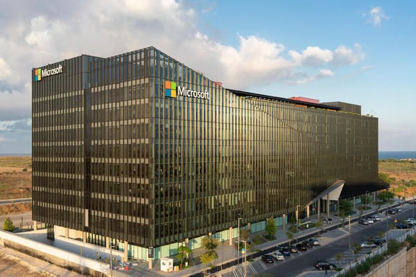 Le centre de R&D de Microsoft en Israël emploie 2 700 personnes.