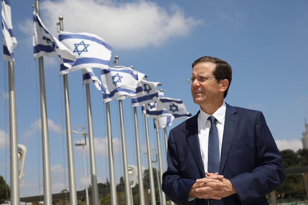 Mazal Tov! Isaac Herzog élu Président au 1er Tour. Un fort intérêt pour la France.