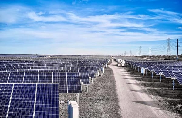 Toute maison construite en Israël doit être équipée de panneaux solaires photovoltaïques.