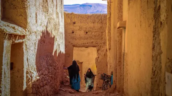 Le patrimoine juif oasien révélé au sud du Maroc.