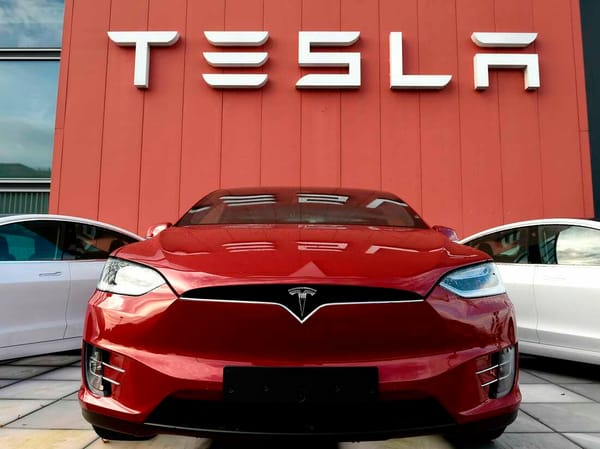 Manifestation d’employés de Tesla opposés à la rencontre de Musk avec Netanyahou..