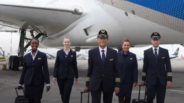 El Al Israel Airlines dévoile ses nouveaux uniformes.